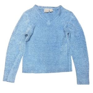 Chic Light Blue V-Neck Sweater